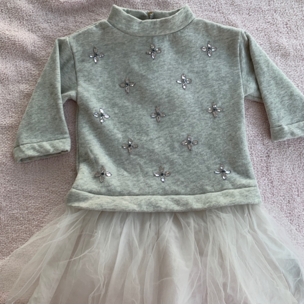 Girls dress
